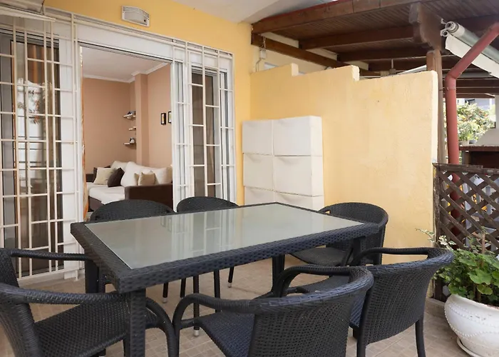 Eva\'S Family Apartment